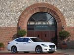 Infiniti M30d S 2010 года (UK)
